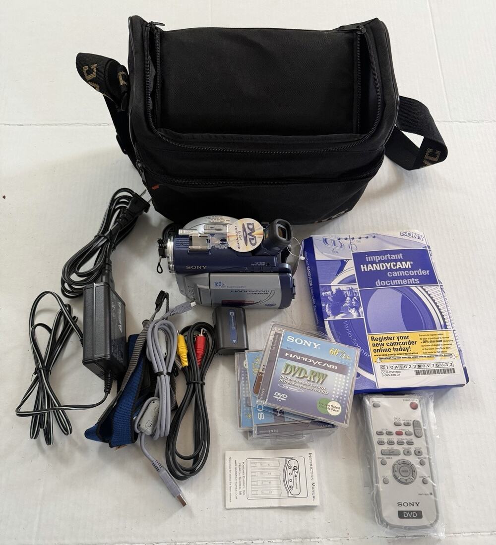 Vintage Sony Handicam DCR-DVD300 Works Excellent Condition
